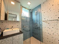 Eastwood Centre (D16), Apartment #562055001